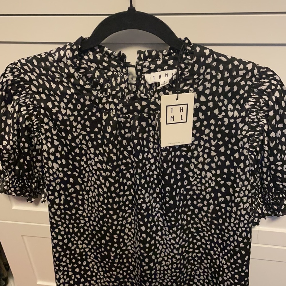 THML TOP Never worn with Tags. Hearts.